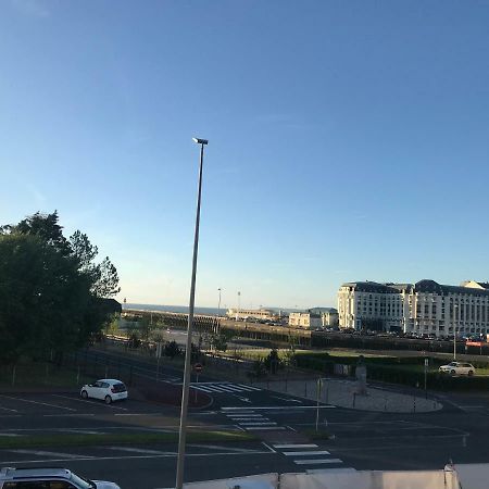" La Vue " - Studio En Bord De Mer Lejlighed Deauville Eksteriør billede